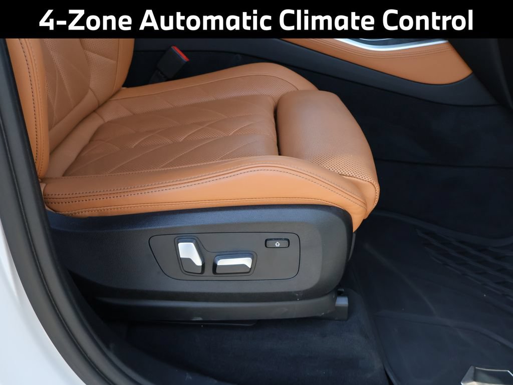 Used 2023 BMW X5 xDrive40i w/ M Sport Package AWD/4WD image 10