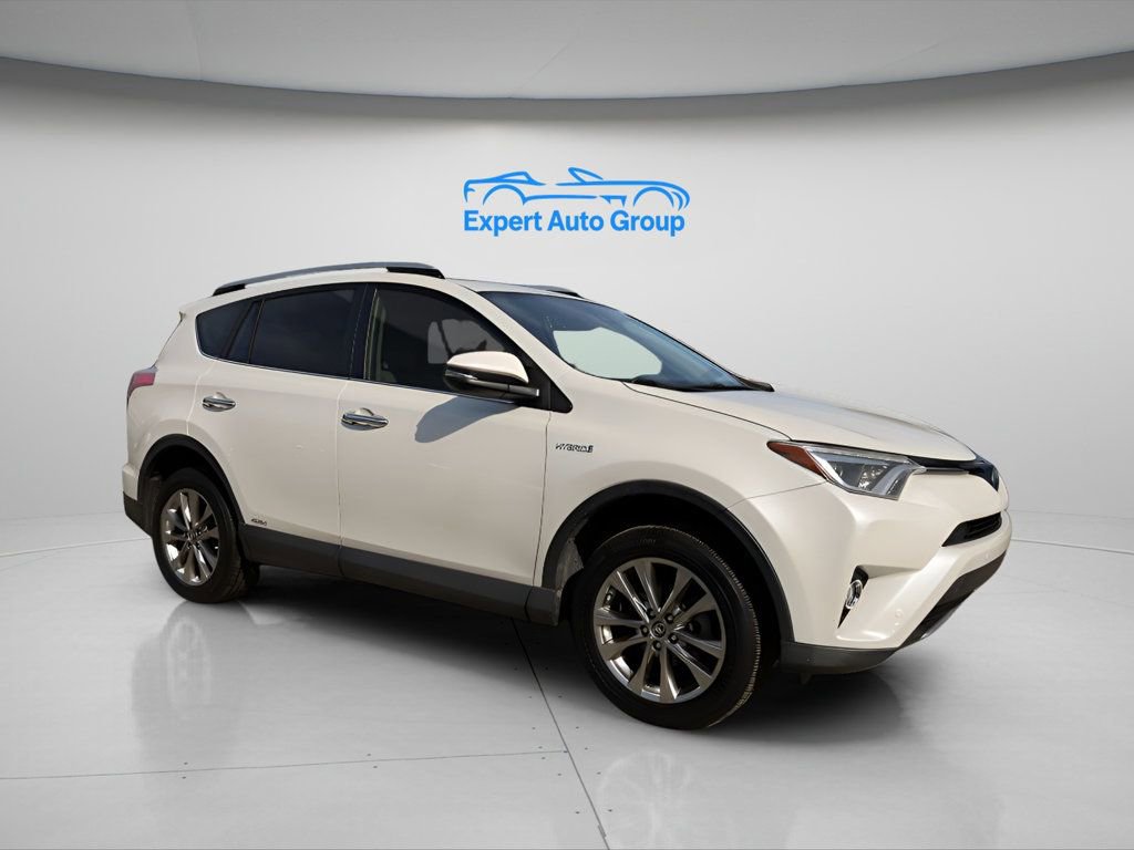 Used 2016 Toyota RAV4 Limited image 1