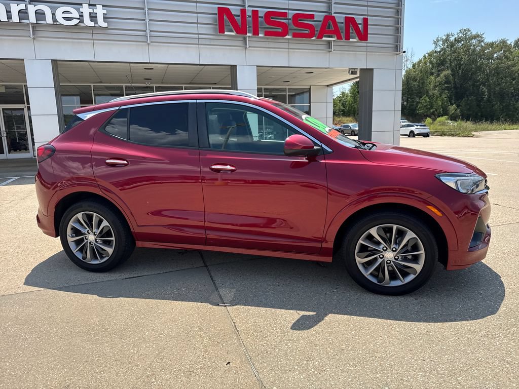 Used 2021 Buick Encore GX Select w/ Sport Touring Package FWD image 29