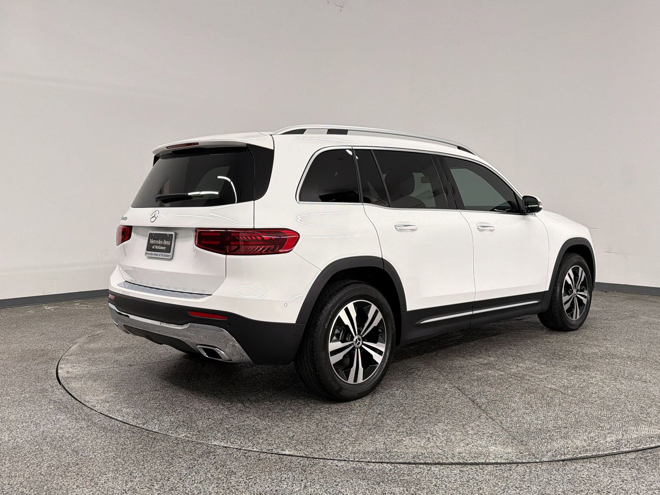 Certified 2026 Mercedes-Benz GLB 250 image 8