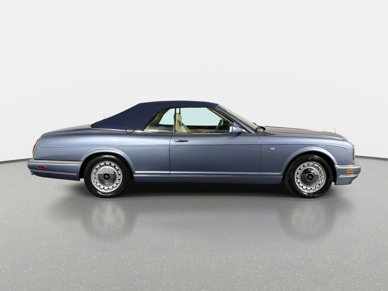 Used 2000 Rolls-Royce Corniche RWD image 2