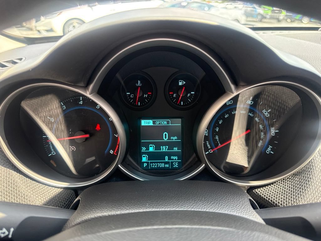 Used 2015 Chevrolet Cruze LT FWD image 31