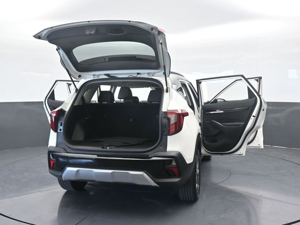 Used 2024 Kia Seltos S image 61