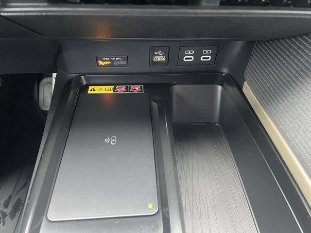 Used 2026 Toyota Camry SE FWD image 53