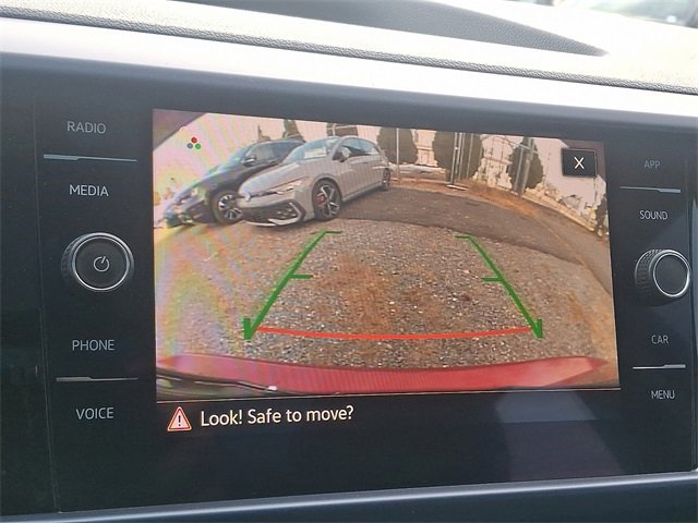 Certified 2022 Volkswagen Taos SE image 19