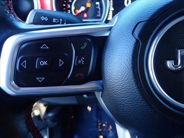 Used 2022 Jeep Gladiator Rubicon w/ Cold Weather Group image 11