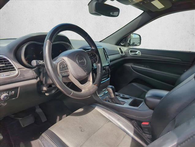 Used 2019 Jeep Grand Cherokee Laredo w/ Laredo X Package image 5