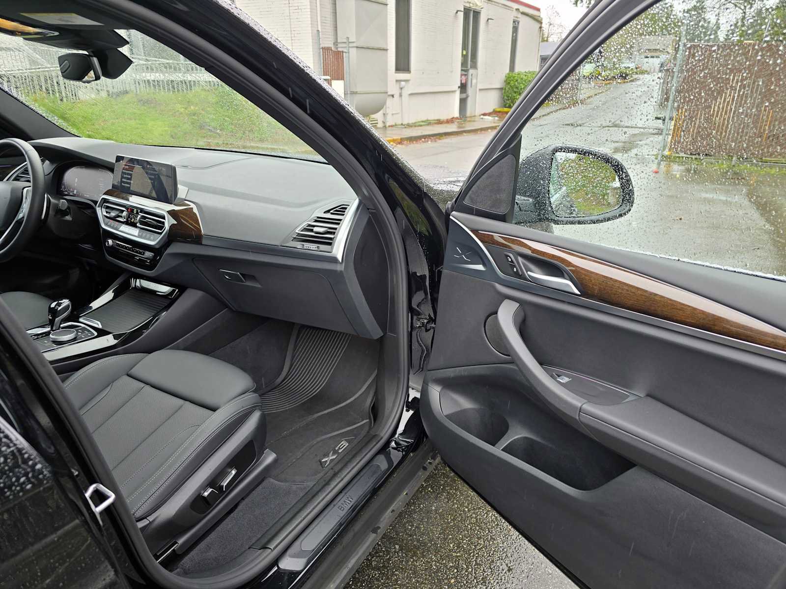 Used 2024 BMW X3 xDrive30i image 10