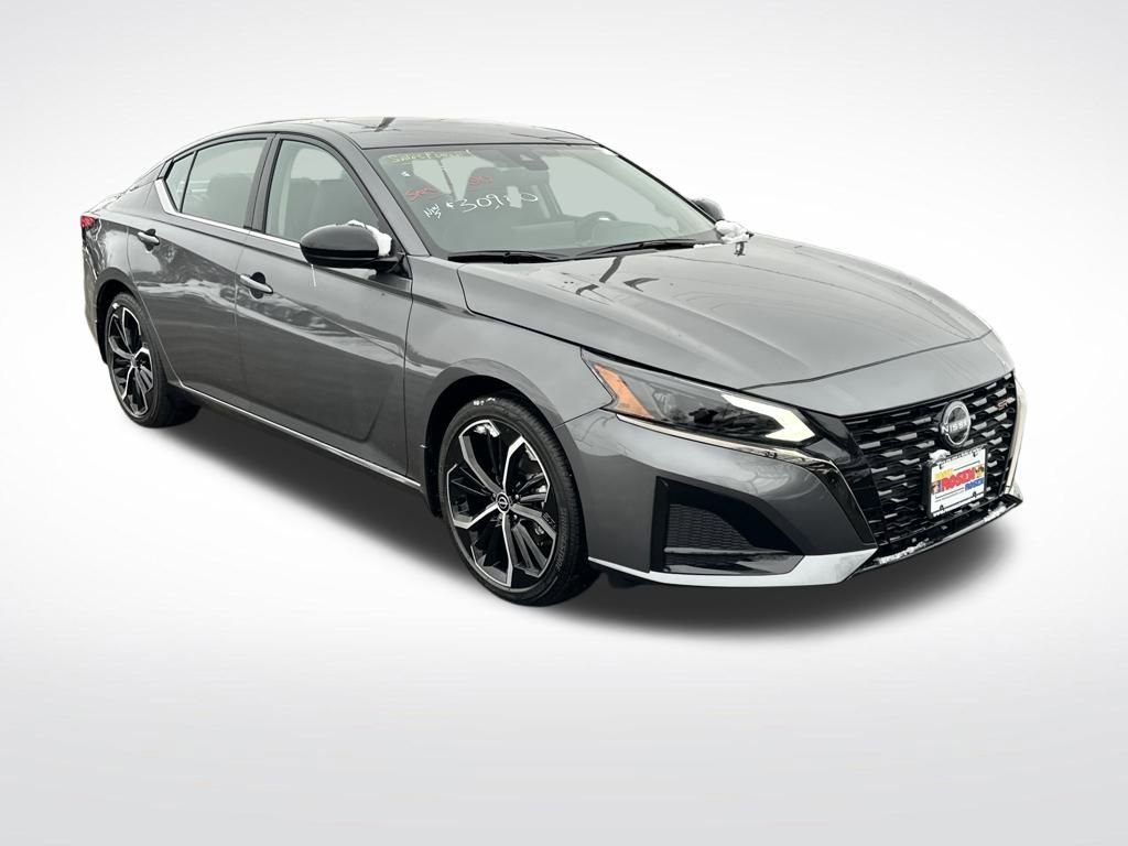 New 2025 Nissan Altima 2.5 SR w/ SR Premium Package image 7