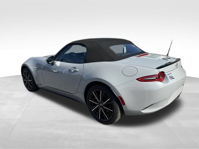 New 2025 MAZDA MX-5 Miata Grand Touring image 3