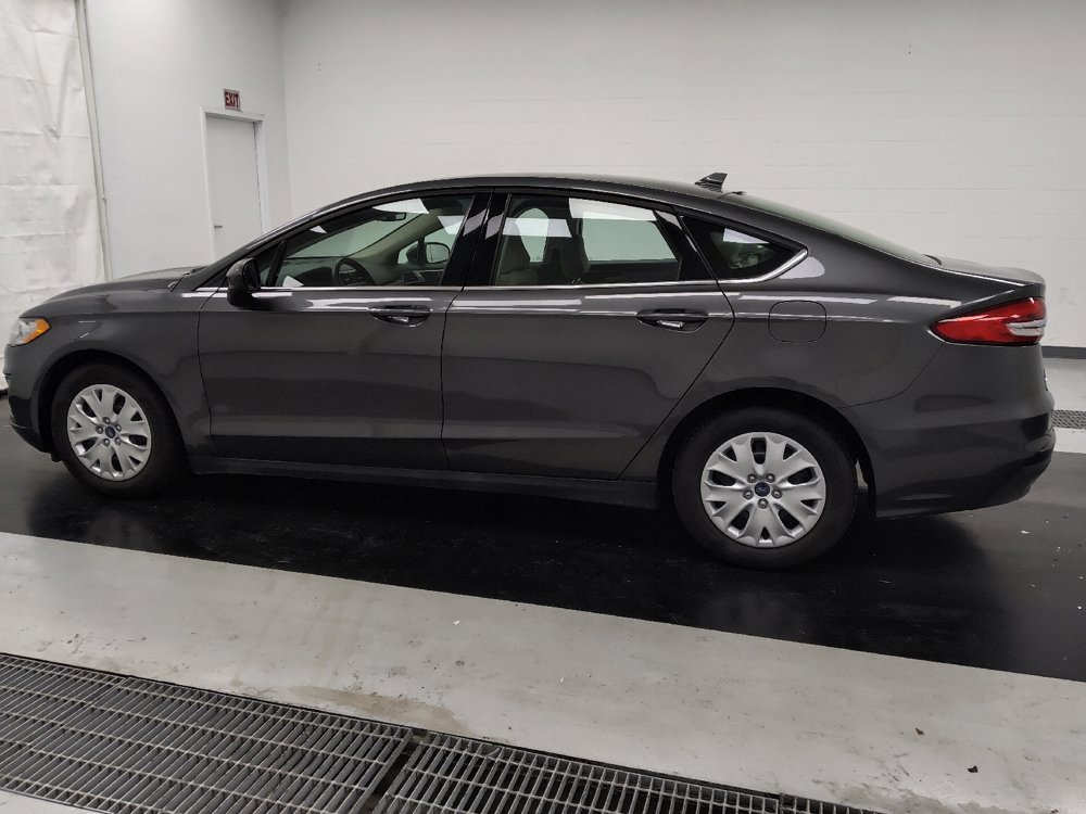 Used 2020 Ford Fusion S FWD image 3