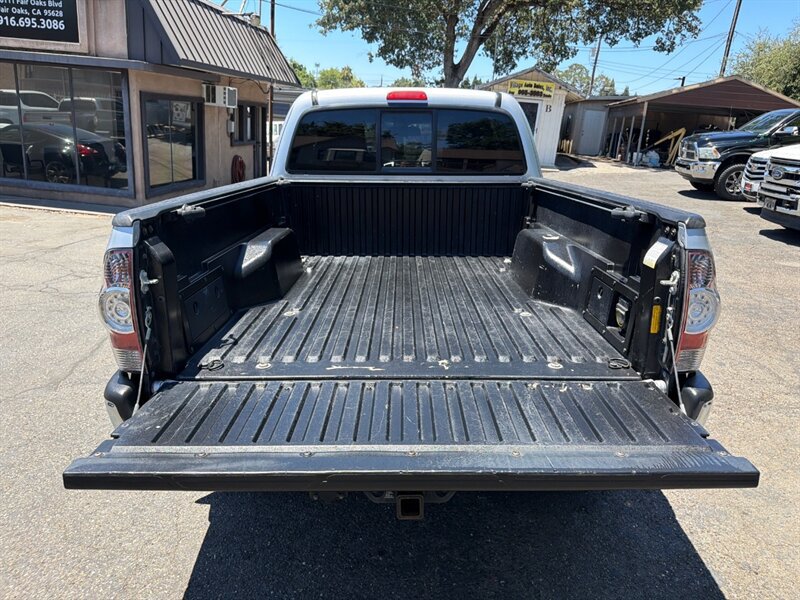 Used 2013 Toyota Tacoma PreRunner w/ TRD Off-Road Pkg RWD image 30