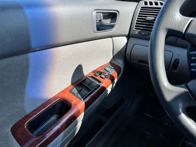 Used 2003 Toyota Camry XLE image 30