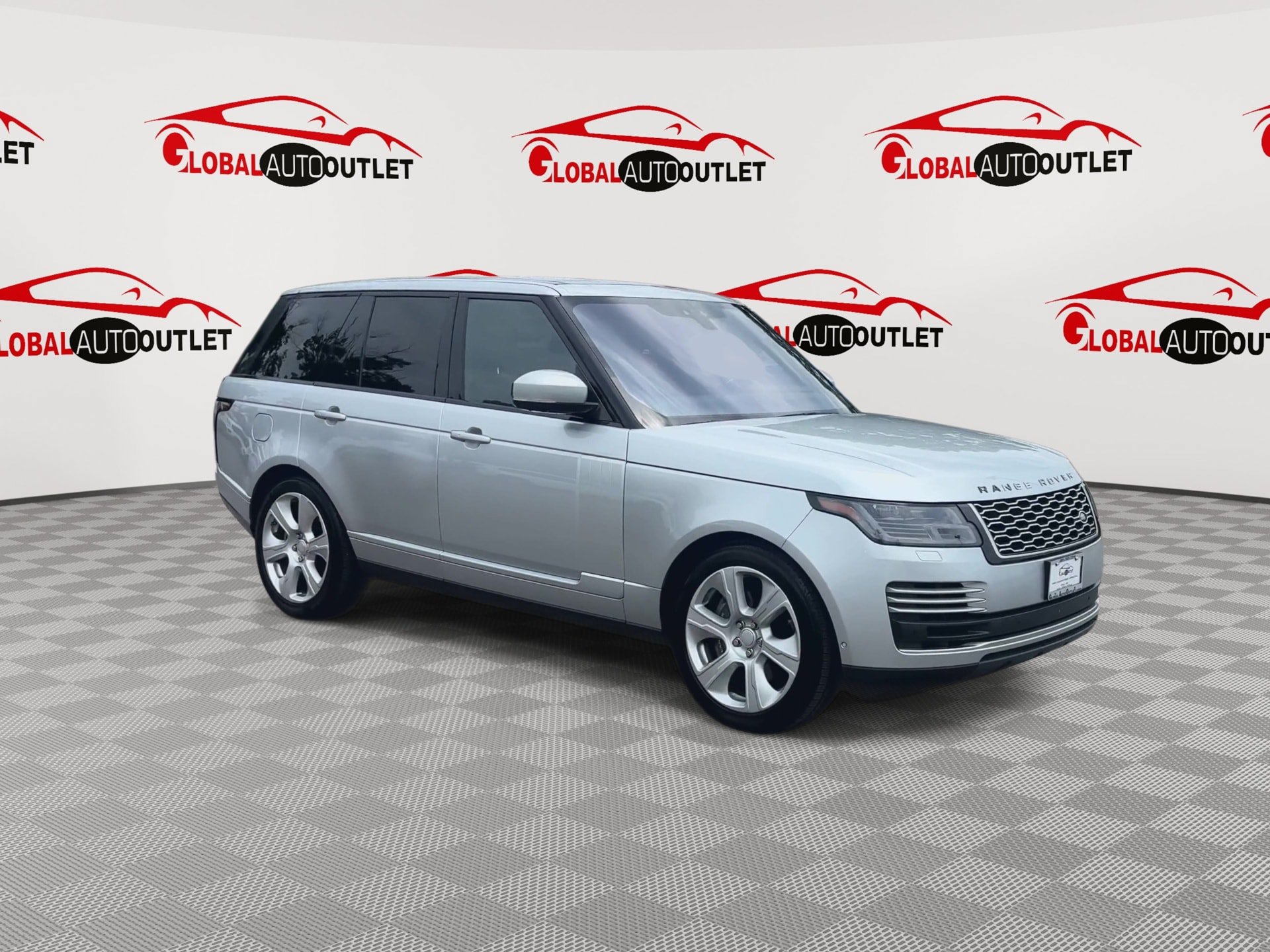 Used 2018 Land Rover Range Rover Supercharged AWD/4WD image 2