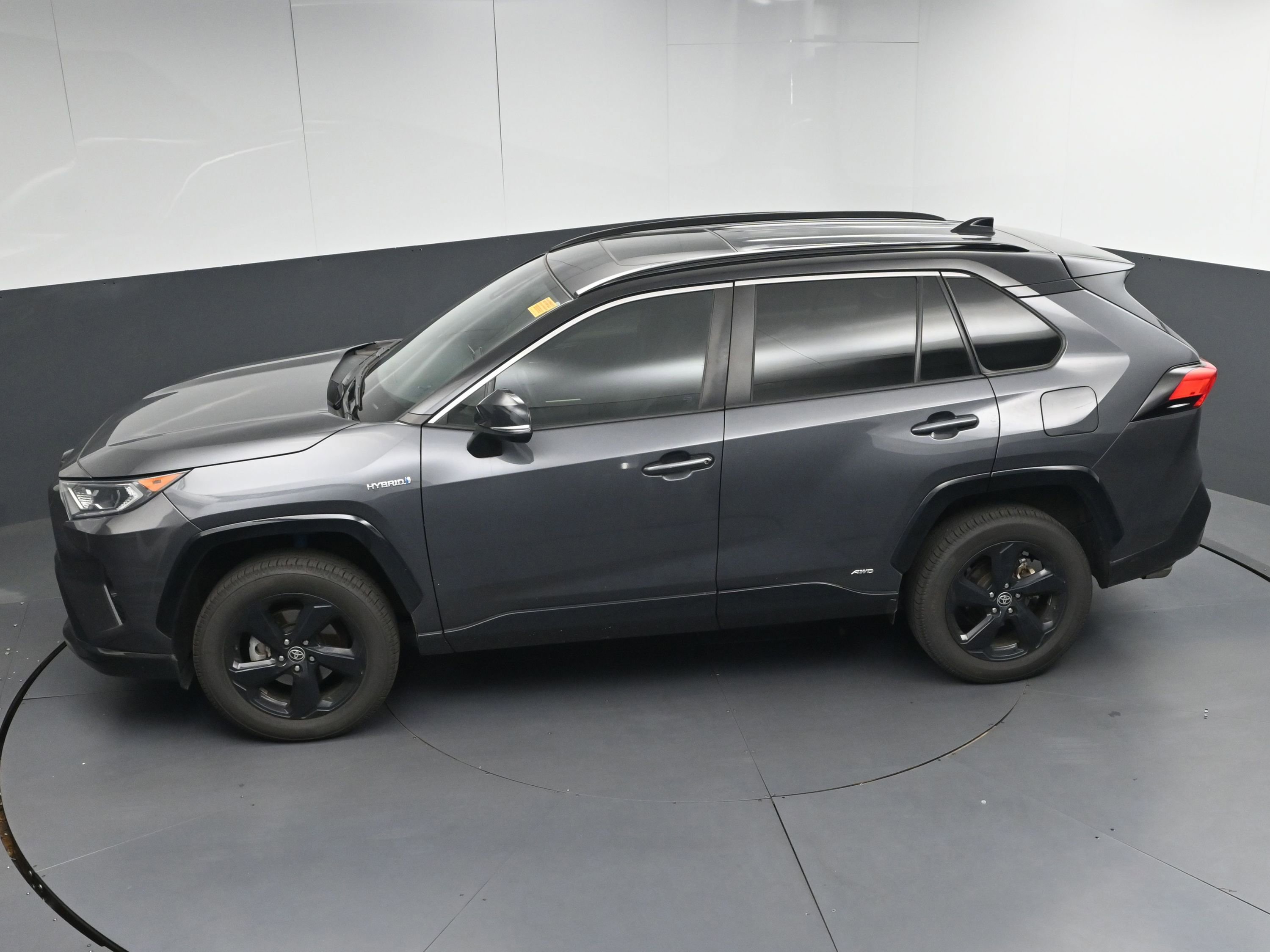 Used 2021 Toyota RAV4 XSE image 38
