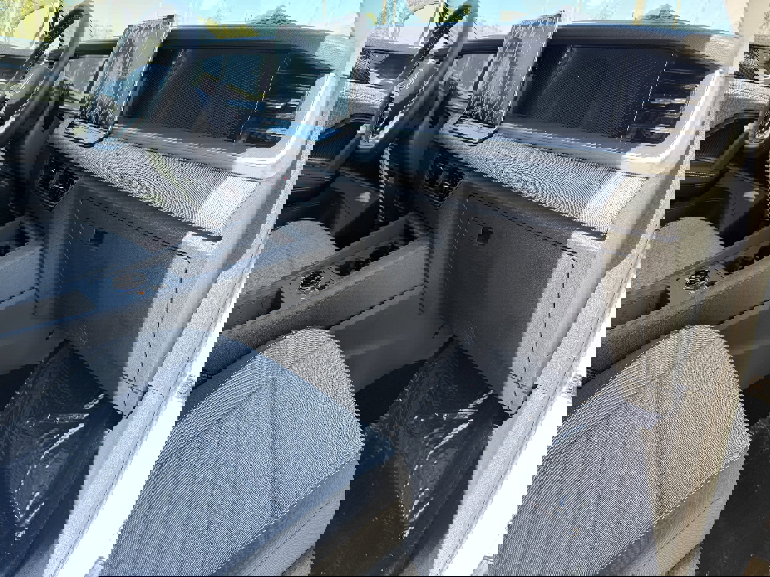 New 2025 Volkswagen Tiguan S image 10