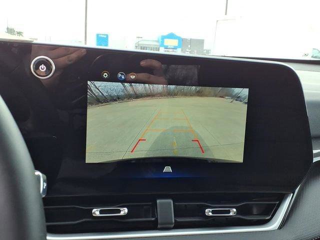 Used 2025 Chevrolet Equinox LT image 9