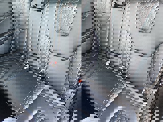 Used 2024 Ford Edge Titanium image 13