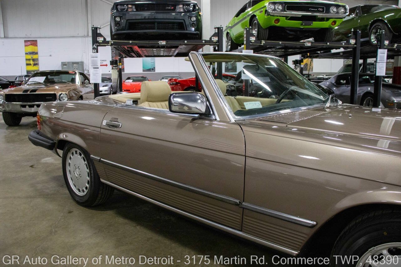 Used 1987 Mercedes-Benz 560 SL image 26