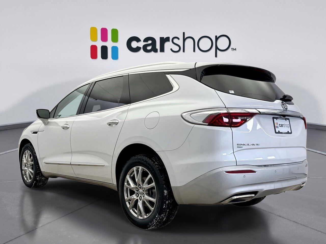 Used 2023 Buick Enclave Essence w/ Experience Buick Package image 3