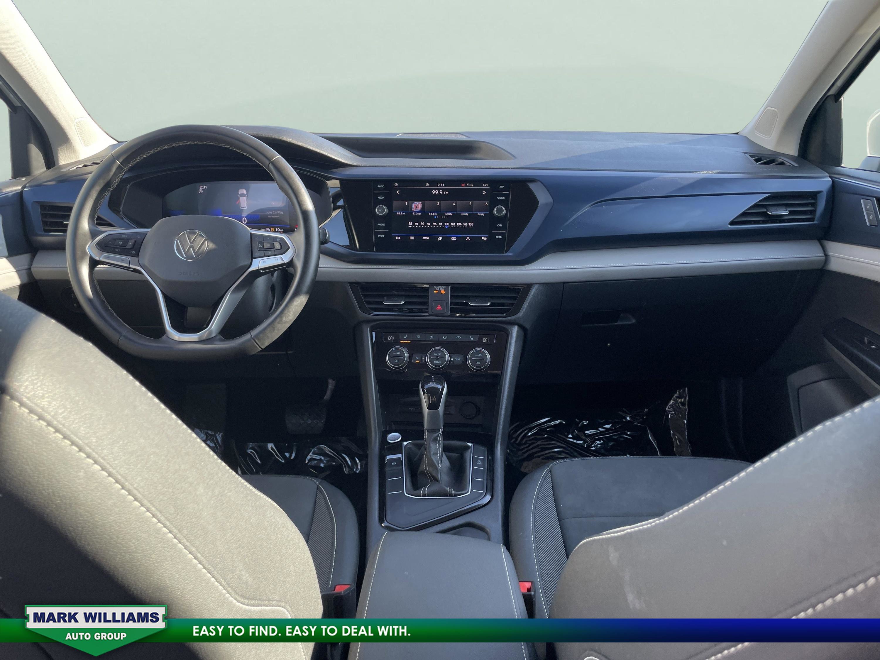 Used 2024 Volkswagen Taos SE image 28