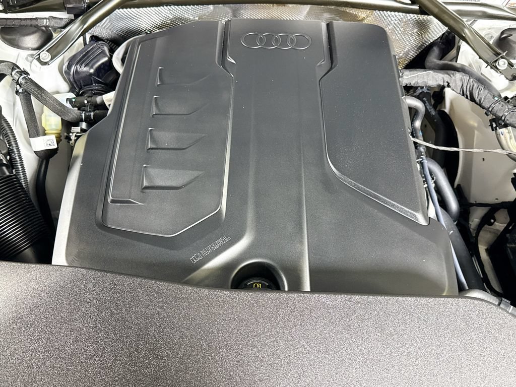 Used 2025 Audi Q5 Premium w/ Convenience Package AWD/4WD image 22