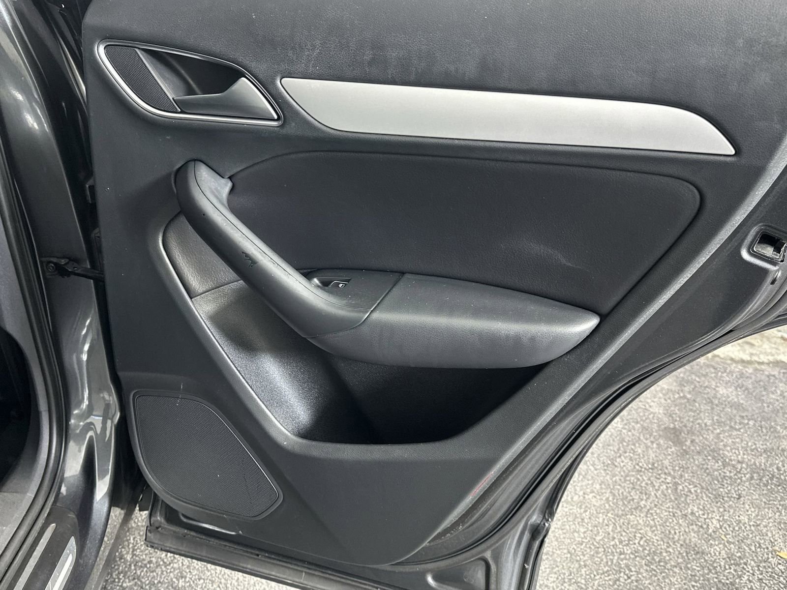 Used 2018 Audi Q3 2.0T Premium FWD image 32