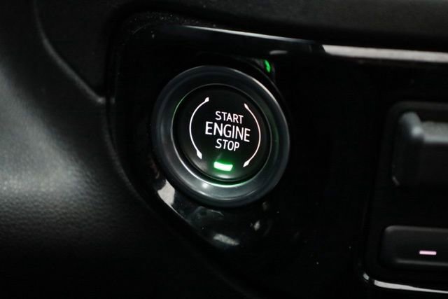 Certified 2025 Chevrolet Silverado 1500 ZR2 w/ Technology Package image 9