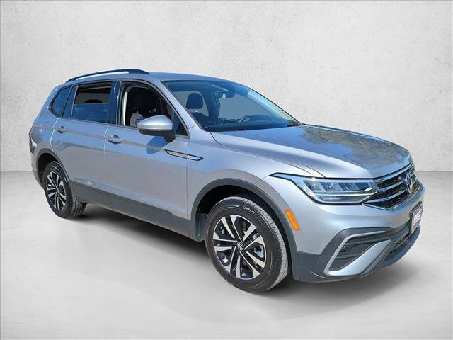 Used 2022 Volkswagen Tiguan S w/ Driver Assistance Package image 3