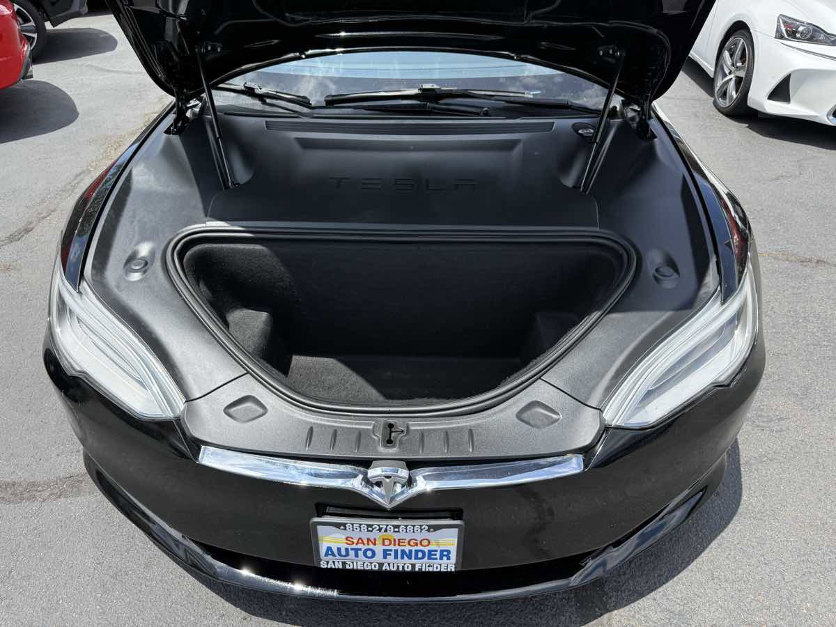Used 2020 Tesla Model S AWD image 23