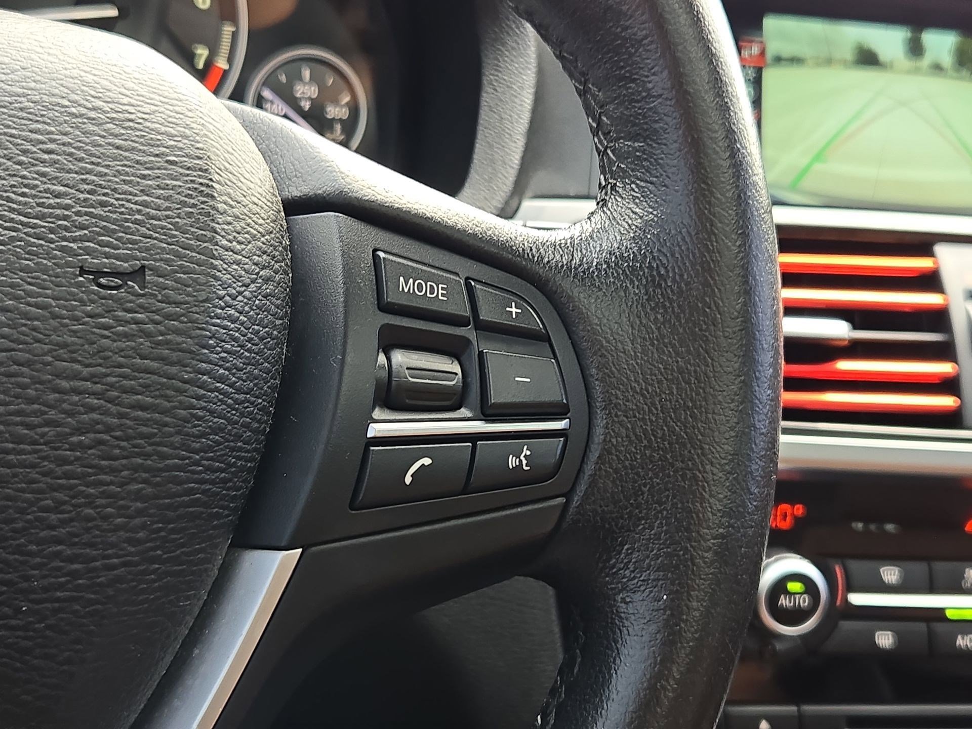 Used 2016 BMW X3 xDrive28i AWD/4WD image 19