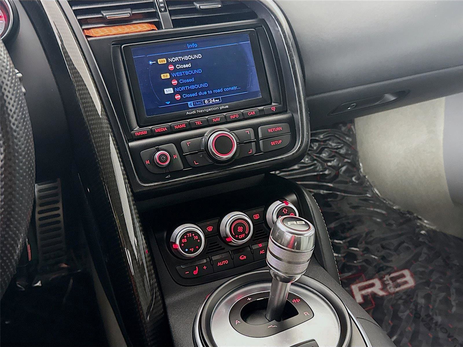 Used 2012 Audi R8 V10 image 8
