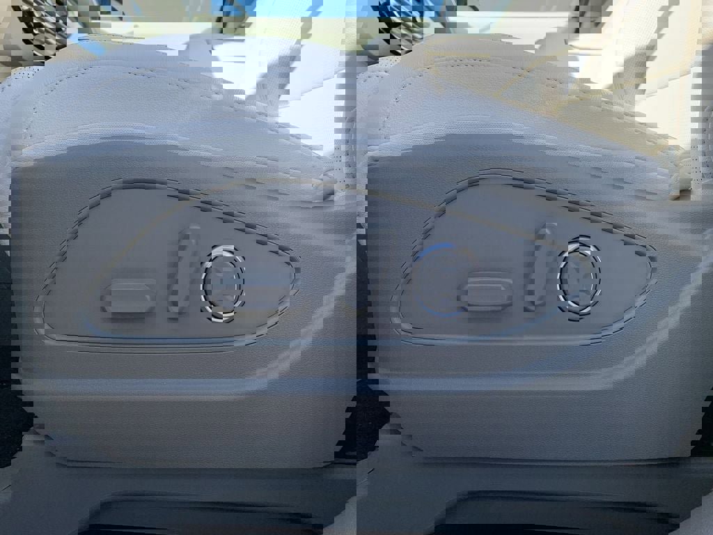 New 2026 Hyundai Palisade Limited image 14