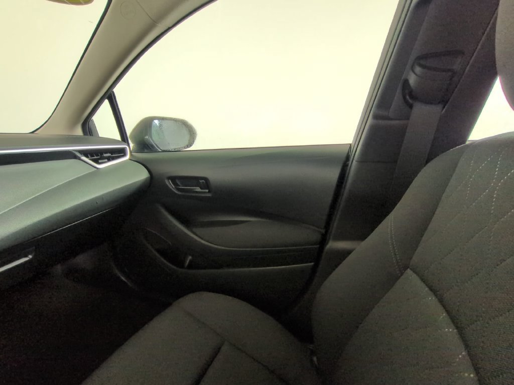 Used 2024 Toyota Corolla LE FWD image 28