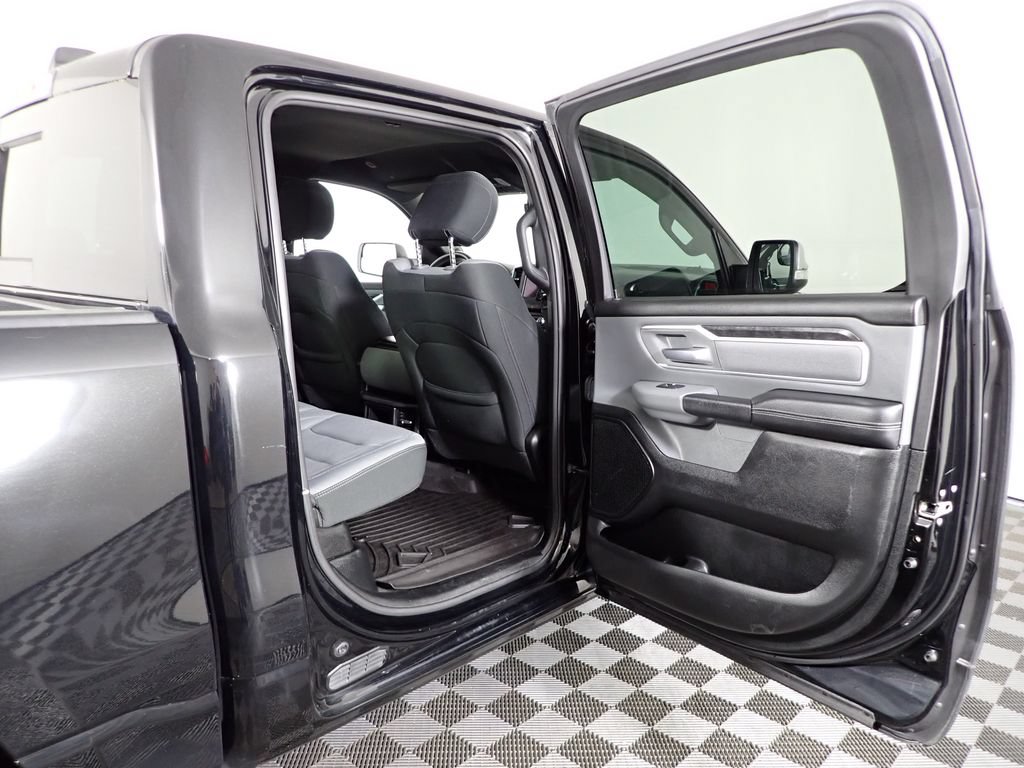 Used 2021 RAM 1500 Big Horn AWD/4WD image 32