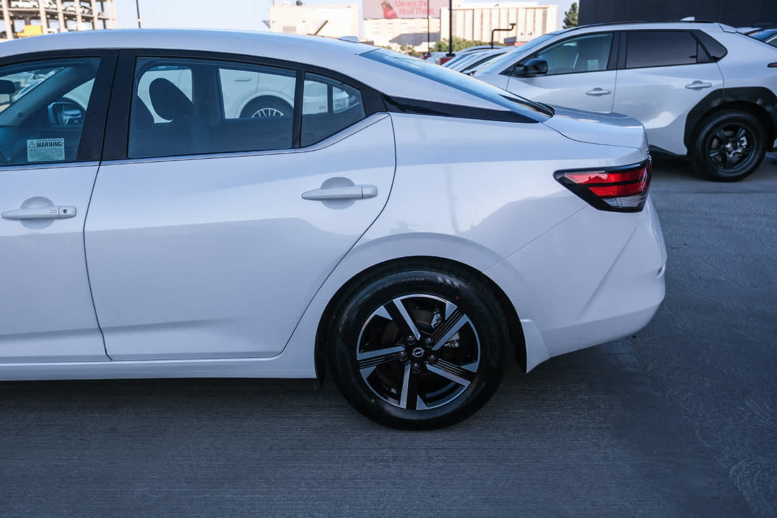 Used 2024 Nissan Sentra SV FWD image 8
