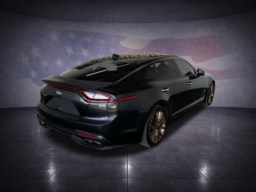 Used 2019 Kia Stinger RWD image 5