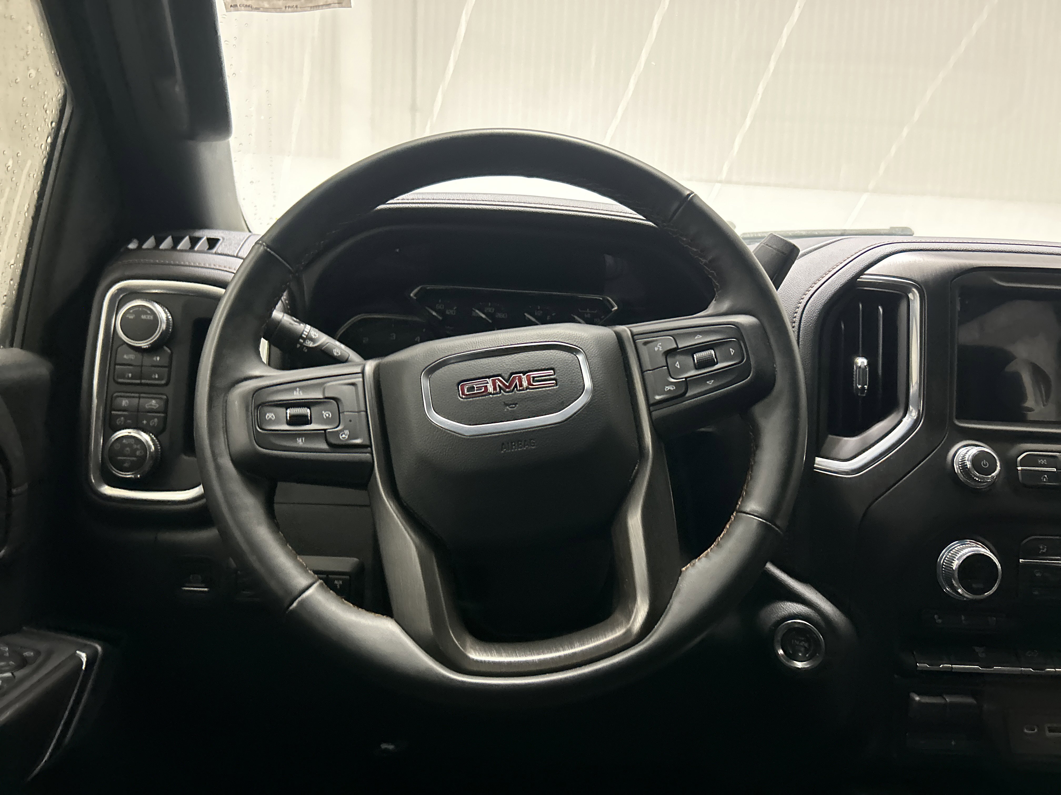 Used 2023 GMC Sierra 2500 AT4 w/ Gooseneck/5TH Wheel Package image 19