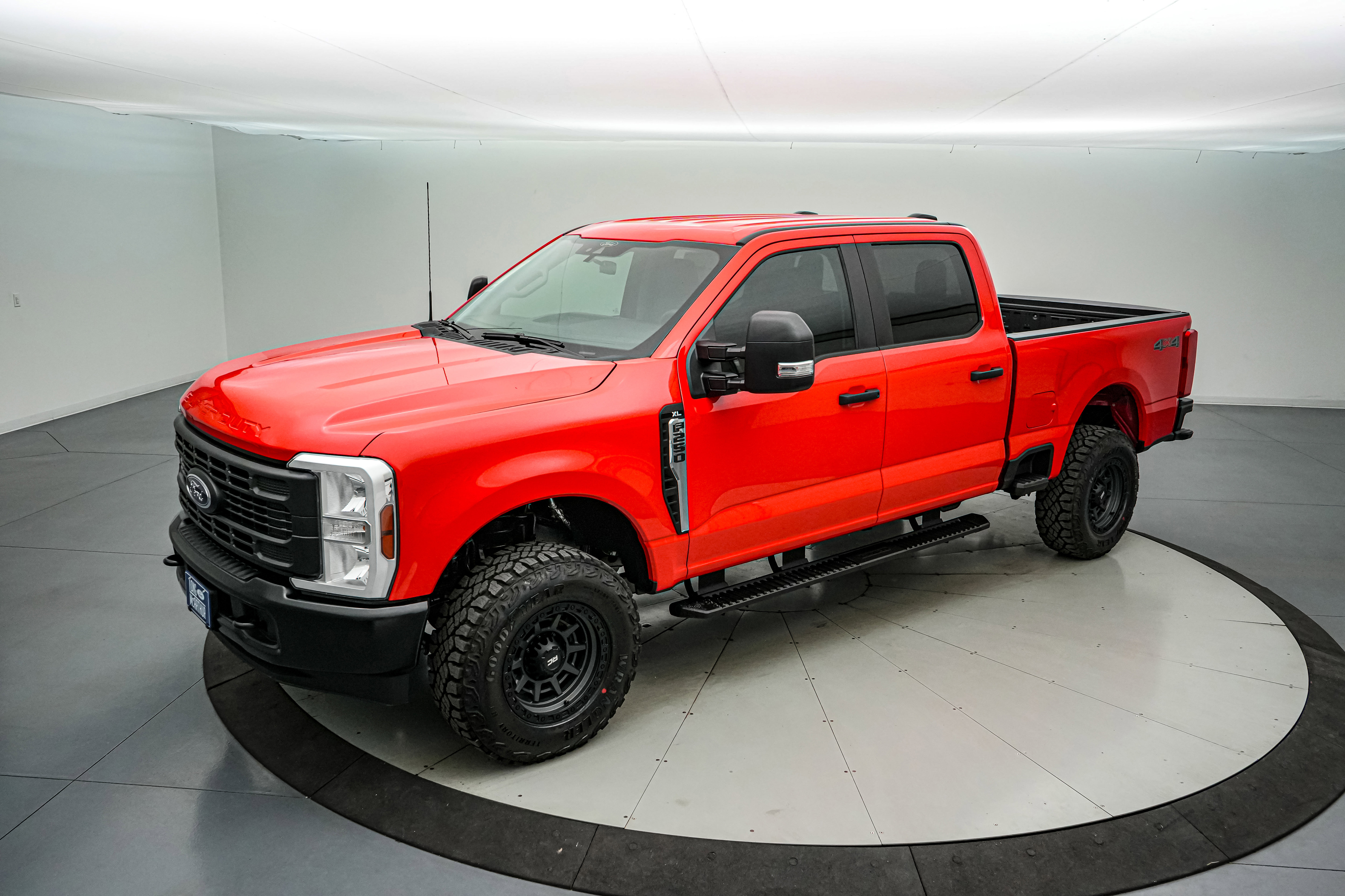New 2026 Ford F250 XL w/ XL Off-Road Package image 9