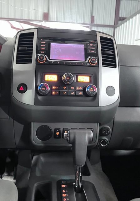 Used 2017 Nissan Frontier SV w/ SV Value Truck Package RWD image 31