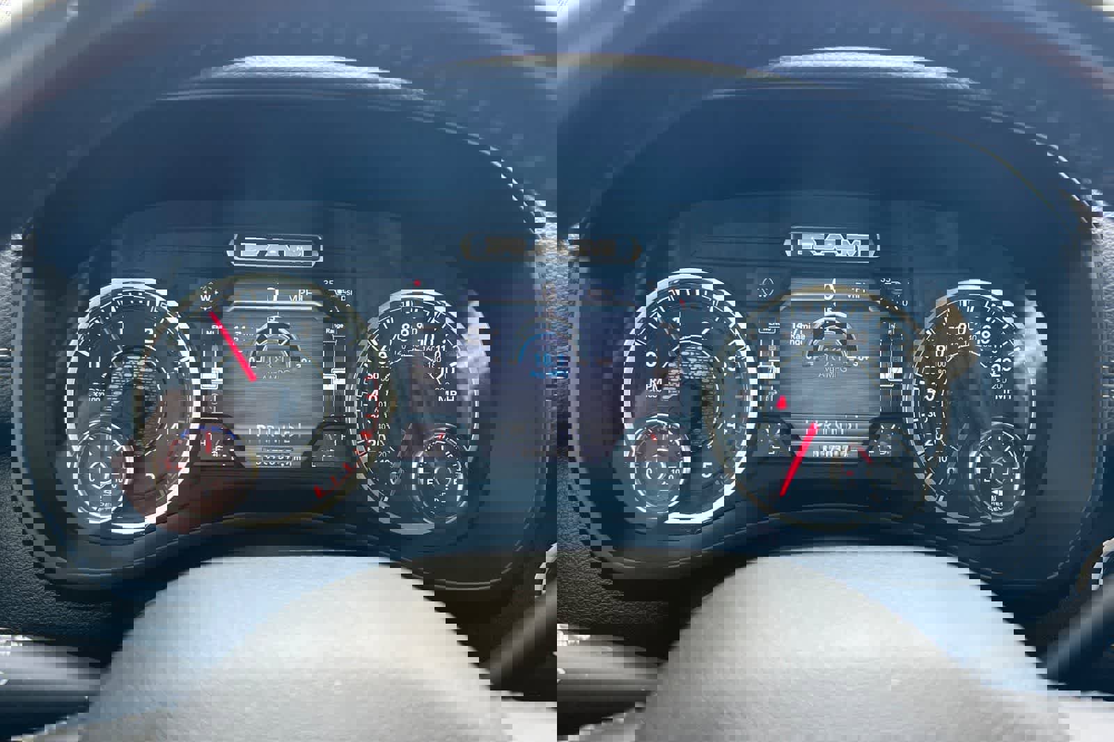 Used 2024 RAM 2500 Laramie image 25