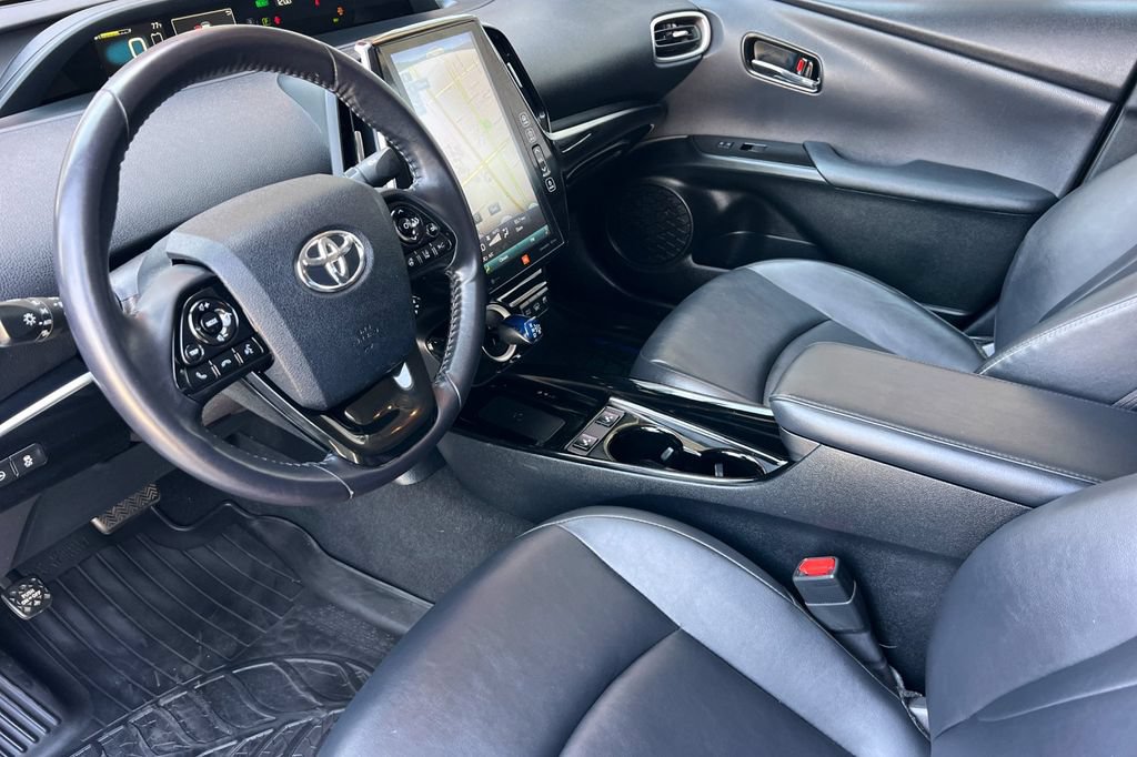 Certified 2021 Toyota Prius Prime Limited FWD image 12