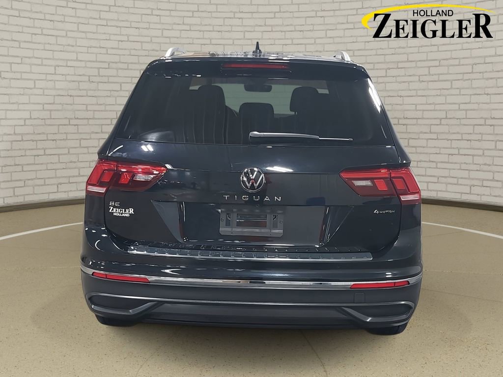 Used 2023 Volkswagen Tiguan SE image 6