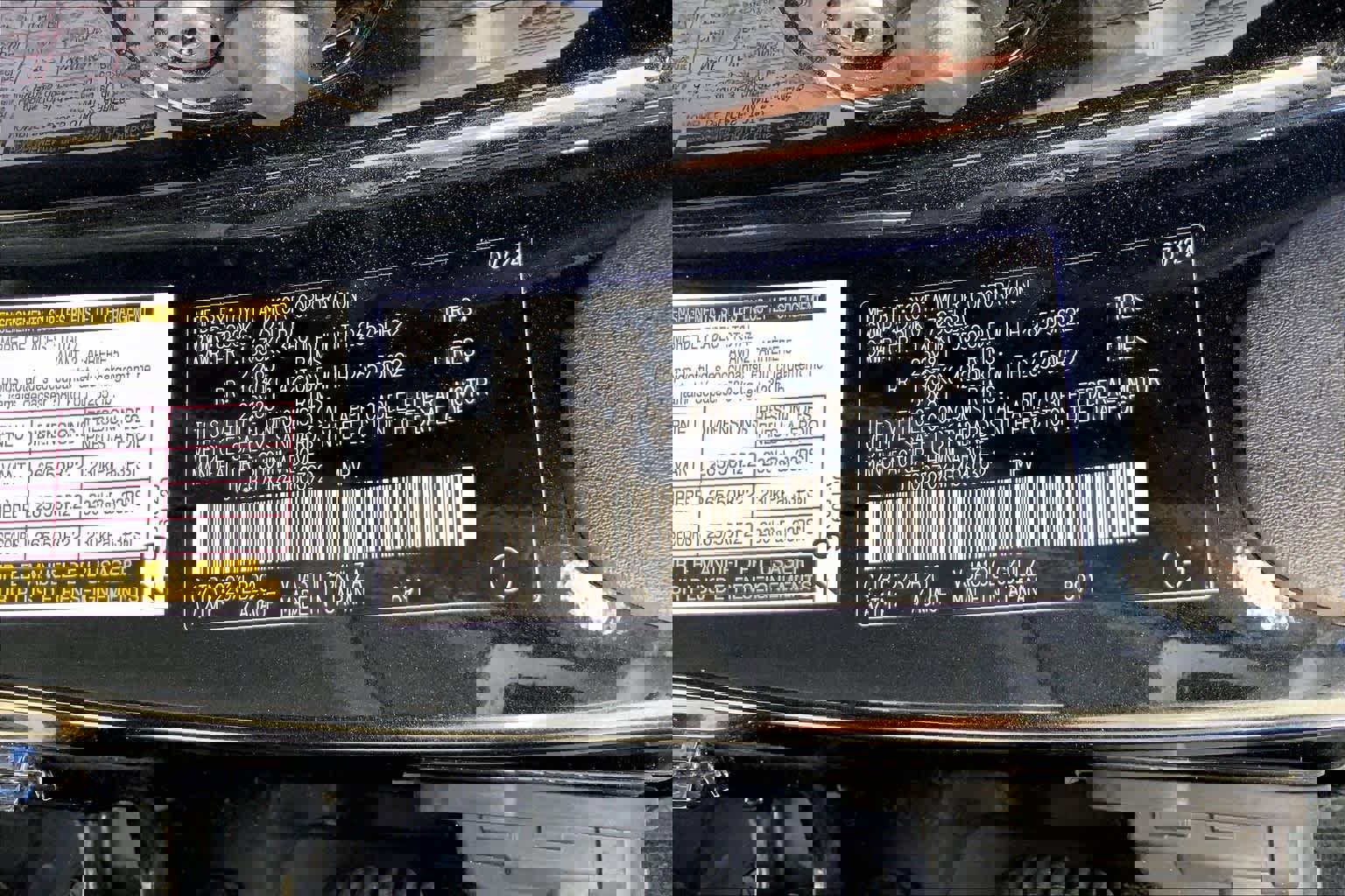 Used 2024 Lexus LX 600 4WD w/ Appearance Package image 37