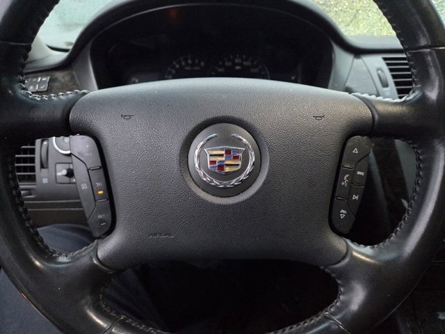 Used 2011 Cadillac DTS image 13
