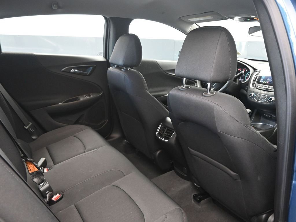 Used 2024 Chevrolet Malibu LT image 16