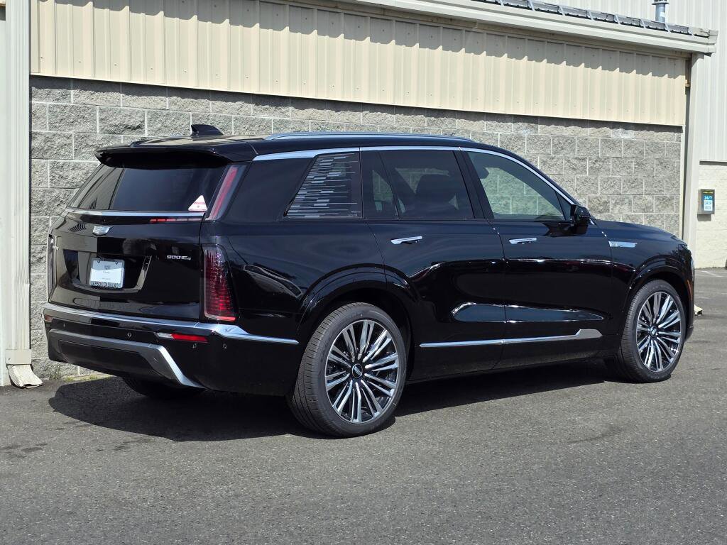 New 2026 Cadillac Vistiq Premium Luxury AWD/4WD image 10