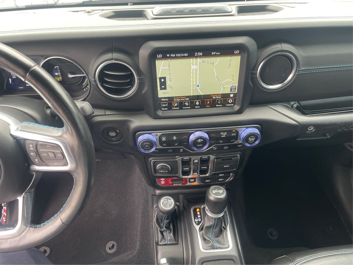 Used 2021 Jeep Wrangler Unlimited Rubicon 4xe w/ Steel Bumper Group AWD/4WD image 16