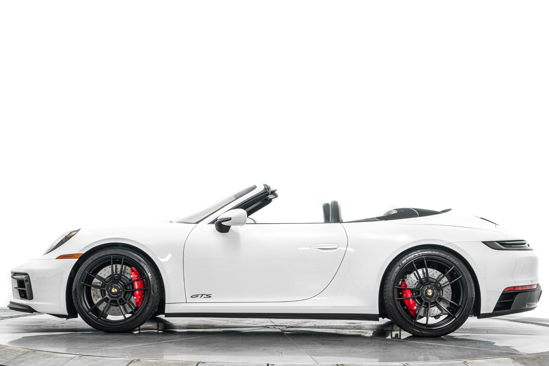 Used 2023 Porsche 911 Carrera GTS RWD image 6