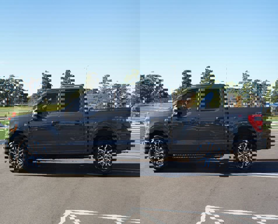 Used 2021 Ford F150 XL w/ STX Appearance Package image 7